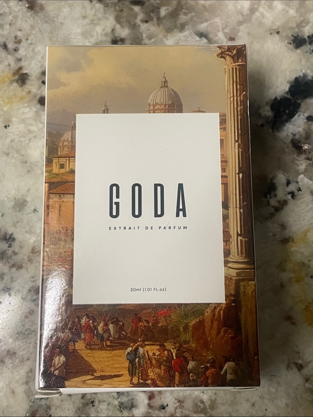 GODA Extrait de Parfum - Allure
~long lasting~brand new recently purchased!!